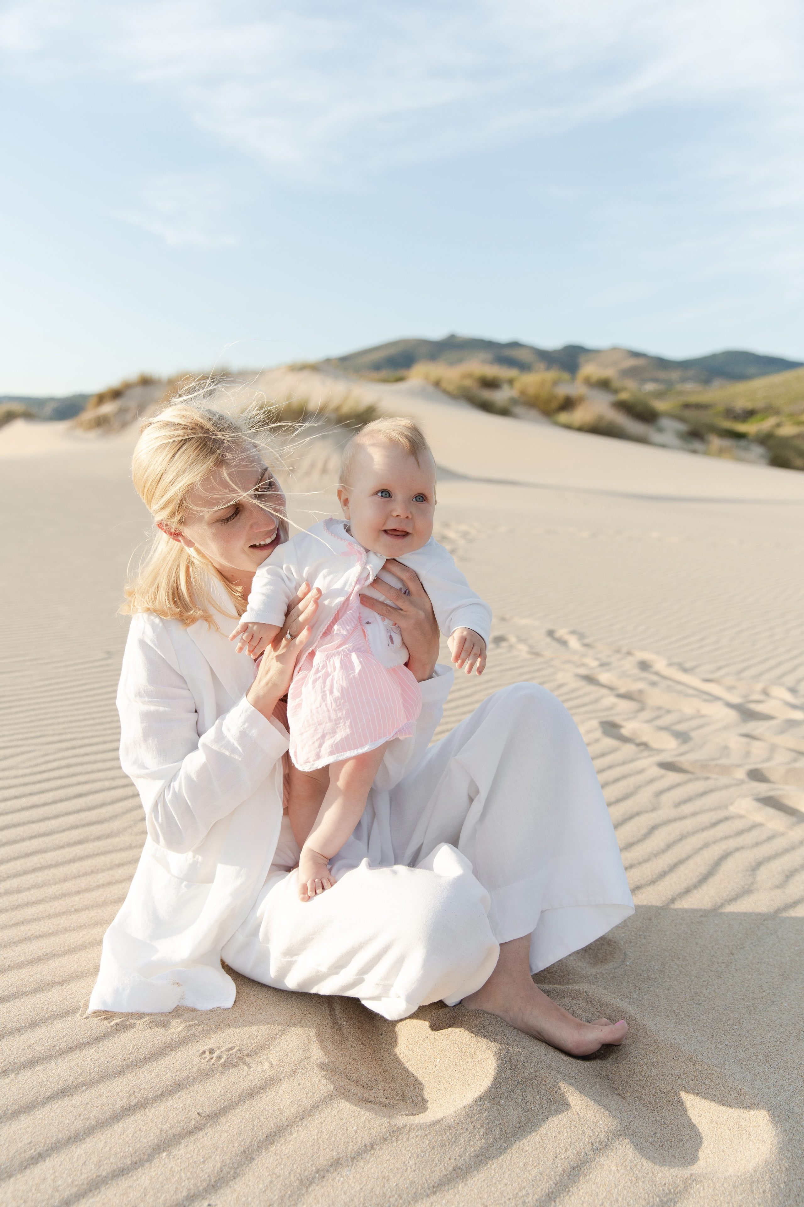 A Family Photoshoot at Guincho Beach, as the Light Turned Golden