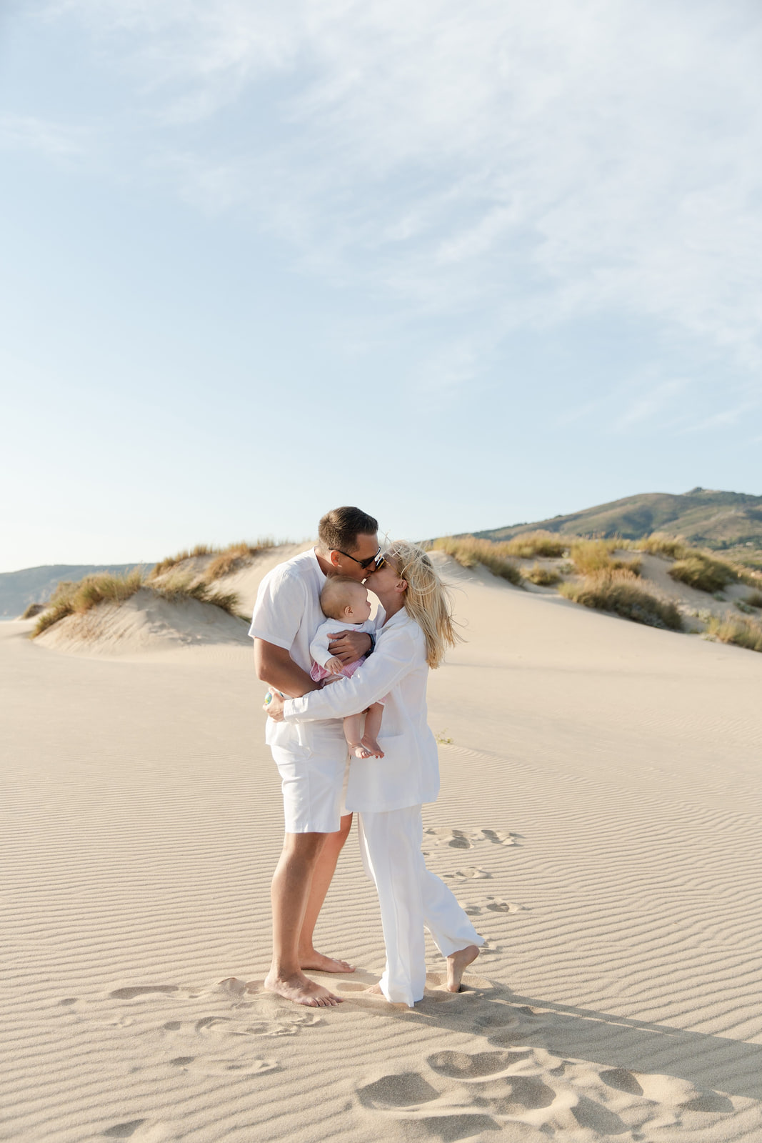 portugal family photographer,family beach photo shoot photographer